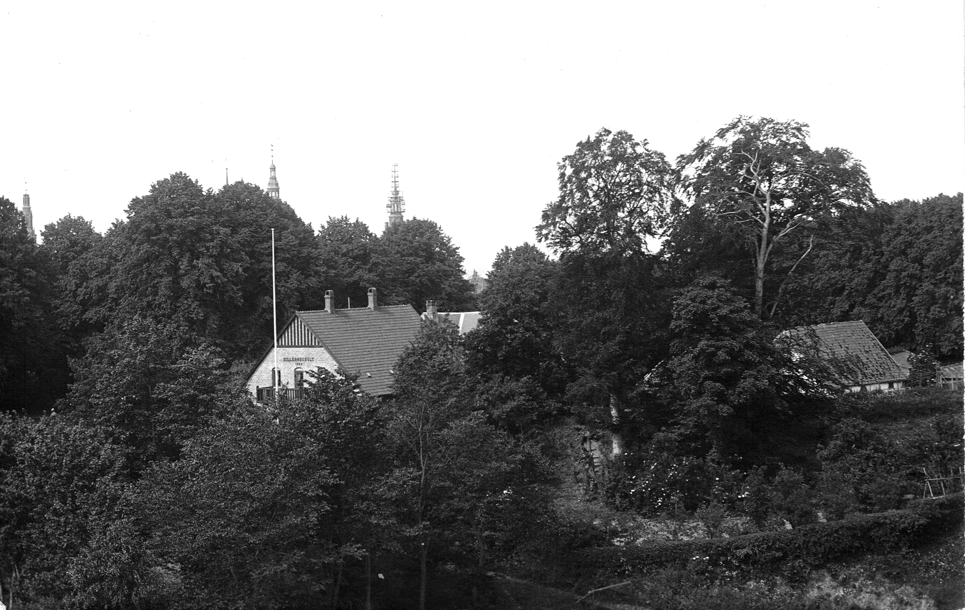 Huset &quot;Hillerødsholt&quot; på Batzkes Bakke. 1920