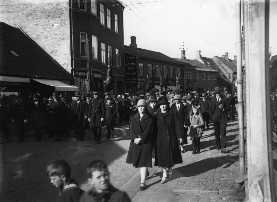 1. maj på Helsingørsgade i 1930'erne